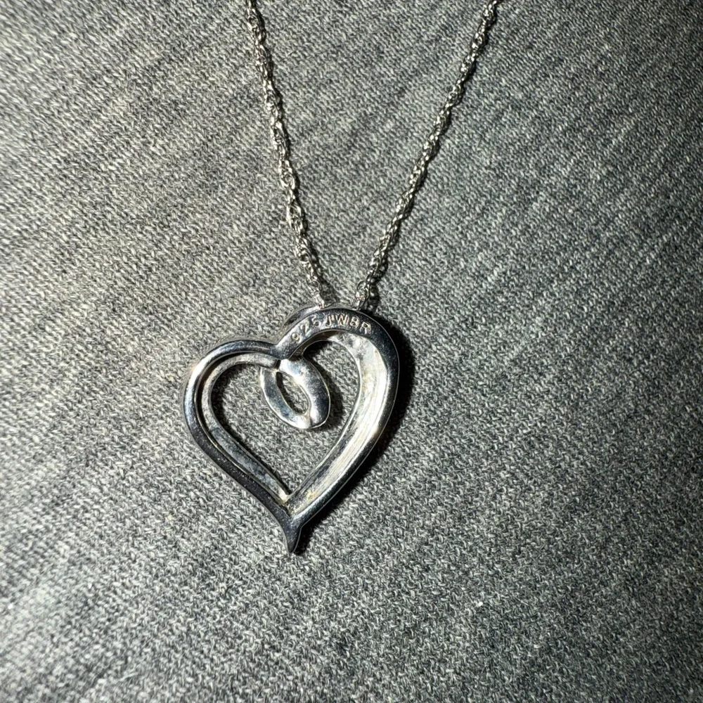 925 REAL black and white diamond heart pendant necklace. From Kay’s - Picture 4 of 5